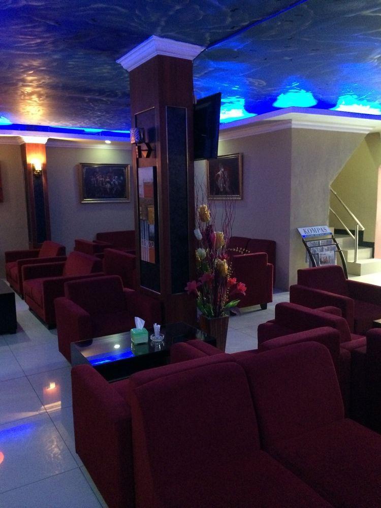 Hollywood Hotel Yakarta Exterior foto